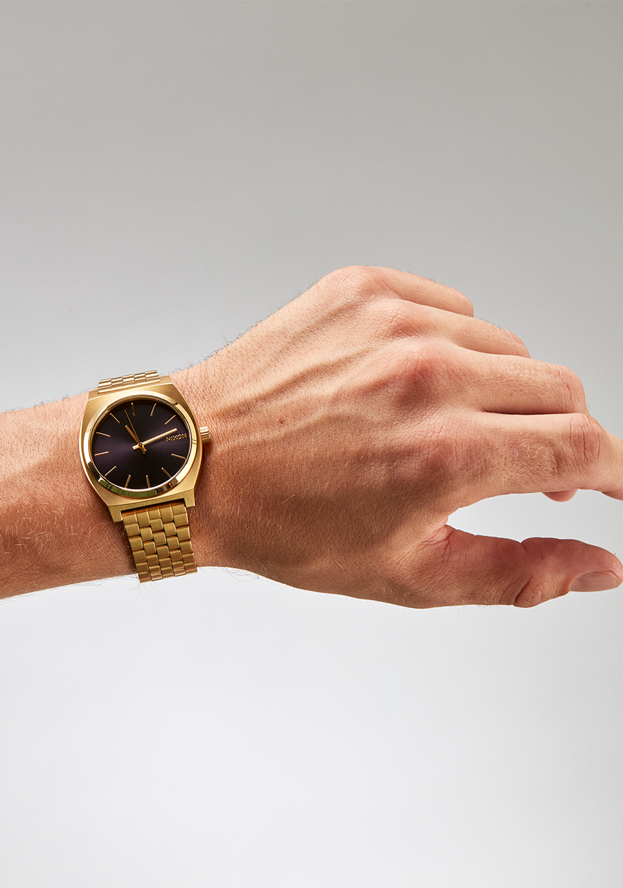 
NIXDEV01 Time Teller Analog Watch - Gold / Indigo - View 5