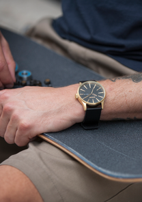 
NIXDEV01 Sentry Leather Analog Watch - Gold / Black - View 5