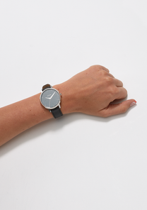 
NIXDEV01 CC Kensington Leather Analog Watch - Black - View 6