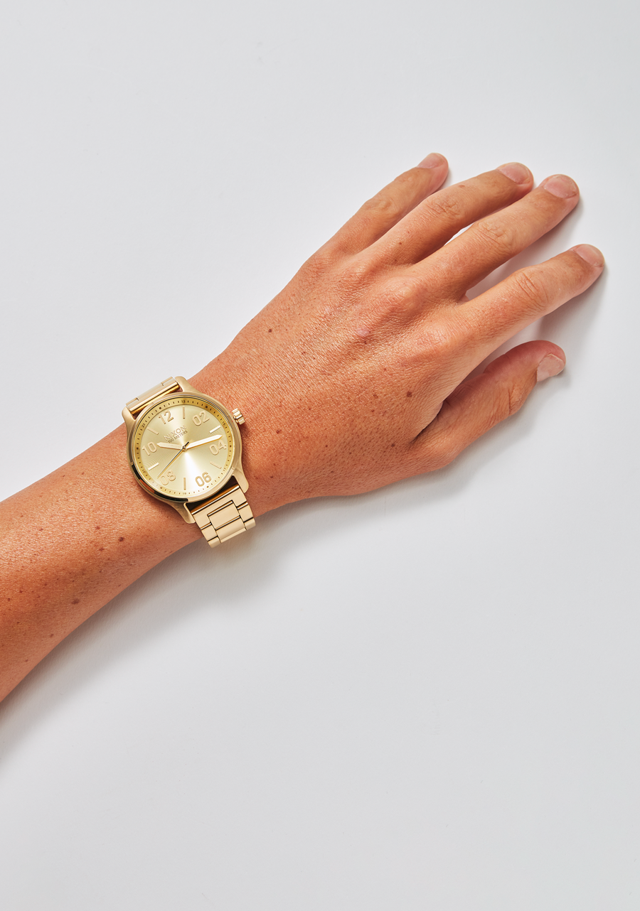 
NIXDEV01 Patrol Analog Watch - Gold / Black - View 6