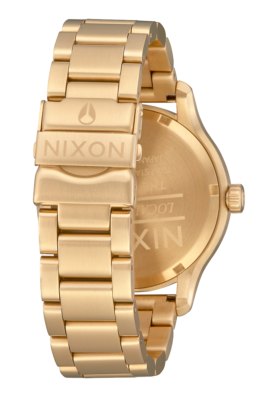 
NIXDEV01 Patrol Analog Watch - Gold / Black - View 3