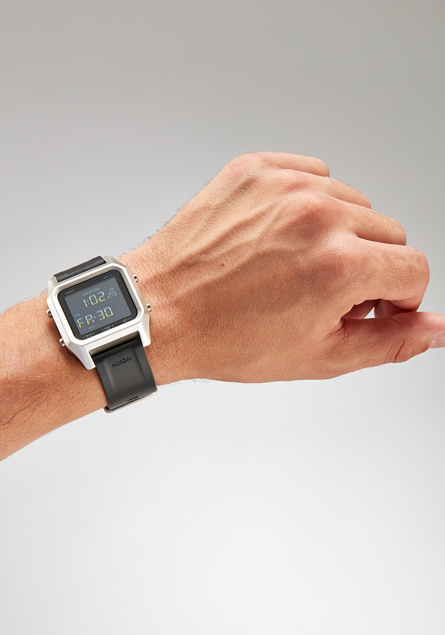 
NIXDEV01 Staple Digital Watch - Silver / Black - View 6