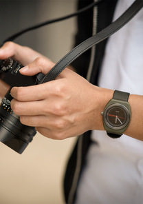 
NIXDEV01 Light-Wave Analog Watch - Surplus - View 5