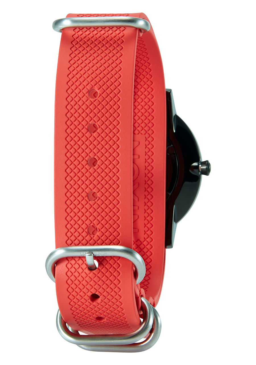 
20mm FKM Rubber NATO Band - Fire View 5