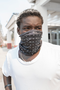 
Silo Neck Gaiter - Black / White View 5